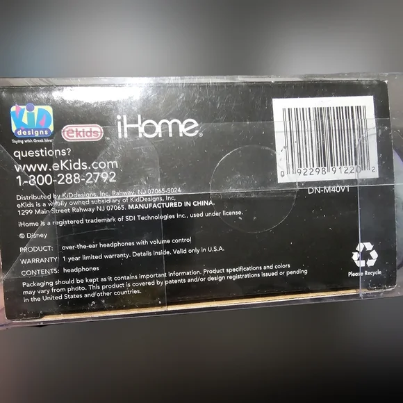 Disney iHome Over-the-Ear Headphones - Picture 2 of 10